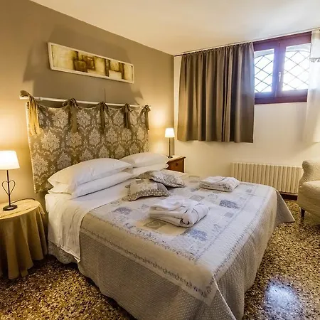 And - Private In Shared Affittacamere