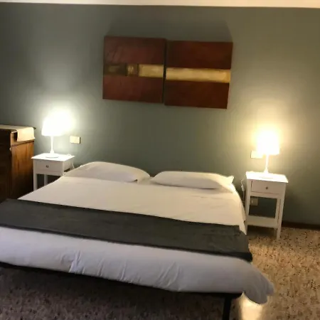 Guest house And - Private In Shared