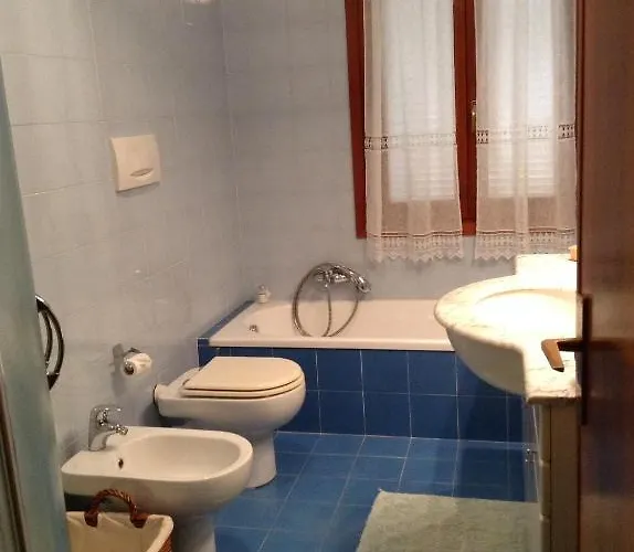 Guest house And - Private In Shared 3*