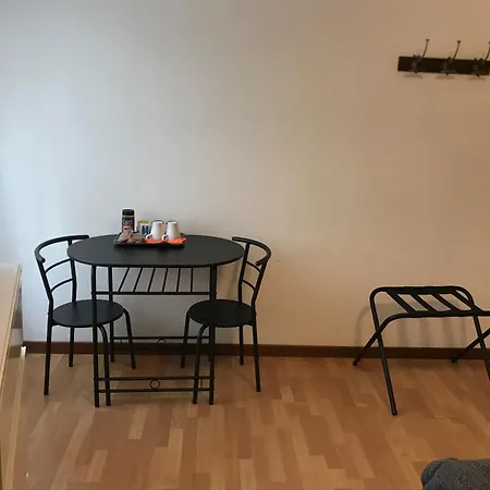 招待所 And - Private In Shared 威尼斯