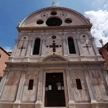 招待所 And - Private In Shared 3*